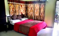 Radhanand Holiday Home