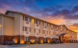 Capital O Amerihost Inn and Suites Kingdom City Hwy 54 MO