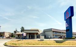 Motel 6 Mount Pleasant, TX