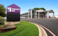 Knights Inn  Belton TX