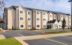 Microtel Inn & Suites by Wyndham Ozark
