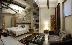 Peradays Hotel