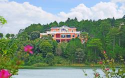 Dalat Edensee Lake Resort & Spa