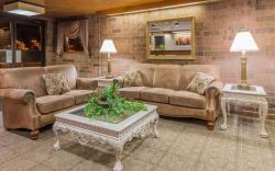 Quality Inn & Suites Louisville East