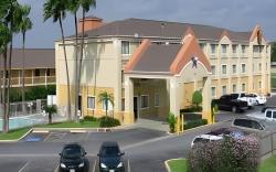 Super 8 By Wyndham Harlingen Tx