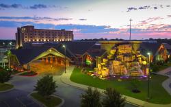 Cherokee Hotel & Casino West Siloam Springs