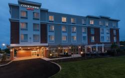 Courtyard Boston Littleton