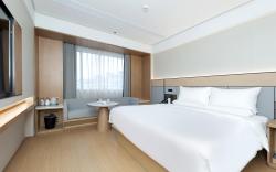 Ji Hotel Hangzhou Lin'An People'S Square
