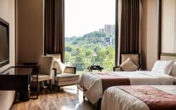 Elan Inn Zigong Molly