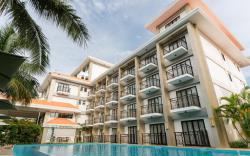 Costa Palawan Resort