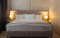 La Corne Hotel