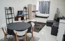 KLIA AIRPORT HOMESTAY