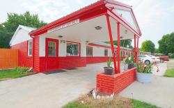 OYO Hotel Lamberton Hwy 14