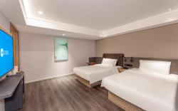 Hanting Hotel Nanjing Dachang Changchong Pedestrian Street