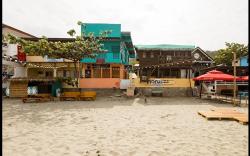 Monaliza Surf Resort
