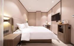 Hanting Hotel Shanghai Lingang Dishui Lake
