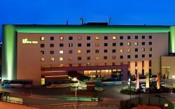HP Park Plaza