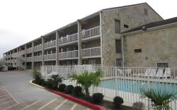 Motel 6 Dallas, TX - Forest Lane