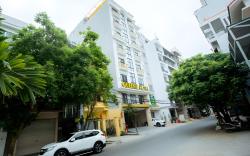 Queenie Hotel
