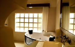 RTHM Abhaneri Resort