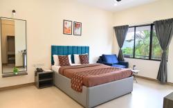 Girivihar Holiday Club - Pure Veg