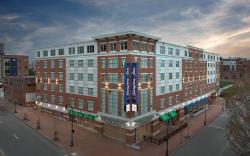 Hampton Inn Portland Downtown-Waterfront