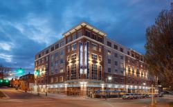 Hampton Inn Portland Downtown-Waterfront