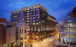Embassy Suites St. Louis Downtown Hotel
