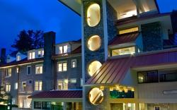 Waynesville Inn and Golf Club, Tapestry Collection by Hilton