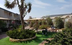 Q Village Hotel - Poleg Beach