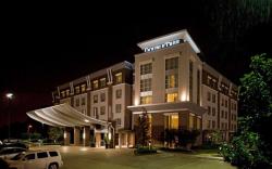 DoubleTree by Hilton Baton Rouge