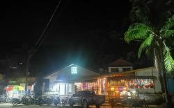 El Nido One Hostel
