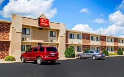 Econo Lodge Inn & Suites