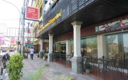 Losari Beach Inn Makassar