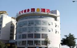 Super 8 Hotel Zhenjiang XueFuLu