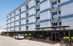 Mayflower Grand Hotel Korat