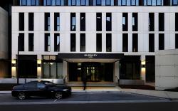 Burbury Hotel