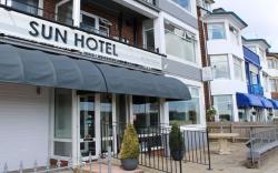 The Sun Hotel