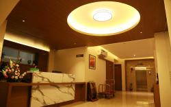 Hotel Picnic, Manjeri