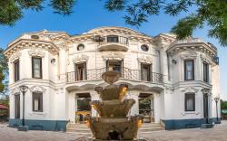 Royal Empire Boutique Hotel