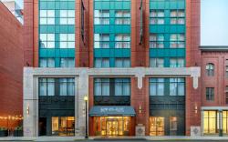 Pennyweight Hotel Boston, Curio Collection by Hilton