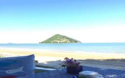 Brassiere Beach Hotel