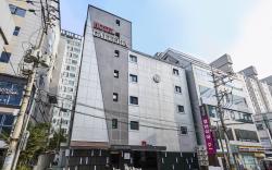 Suwon Galleria Hotel