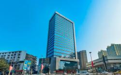 Lavande Hotel Sichuan Shehong Juxin Plaza