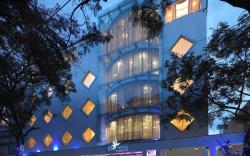 BluPetal Hotel