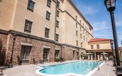 Hampton Inn and Suites Savannah-Historic District