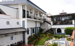 Hotel Santo Tomas - Historical Property 1908