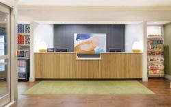 Spark by Hilton Atlanta Kennesaw Town Center