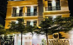 Hotel Seven Oaks