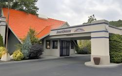 Howard Johnson by Wyndham North Plainfield
